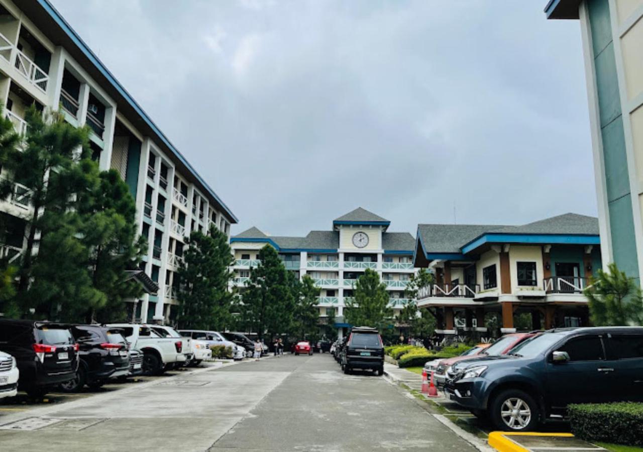 La Freya Suite Tagaytay Tagaytay City Exterior photo